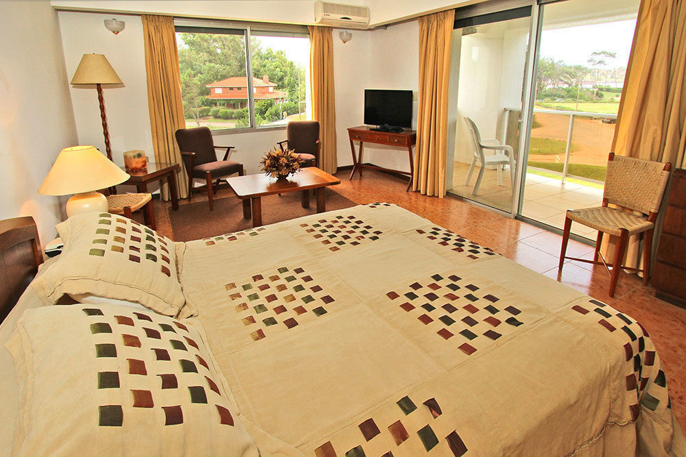 Hotel Terraza Del Mar Punta Ballena Exterior photo